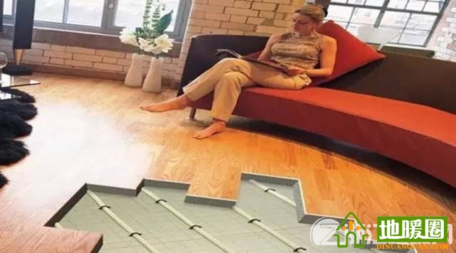 地暖人帶上這些知識(shí)和客戶談地暖，保證不吃虧